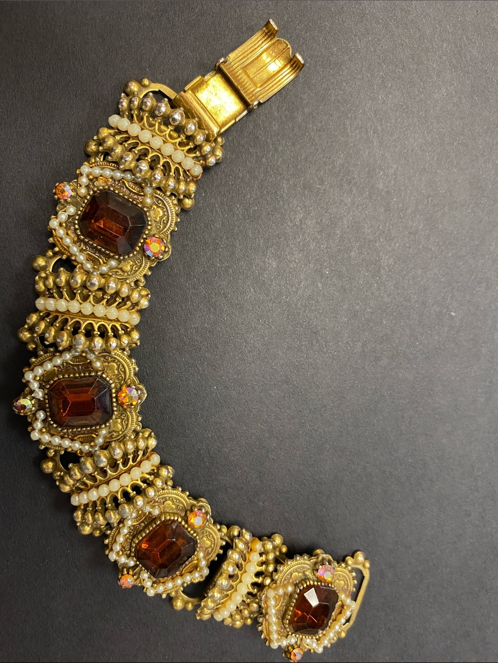 Vintage ART Gold-Tone Bracelet with Amber Gem Accents - Women Jewelry - Picture 3 of 5